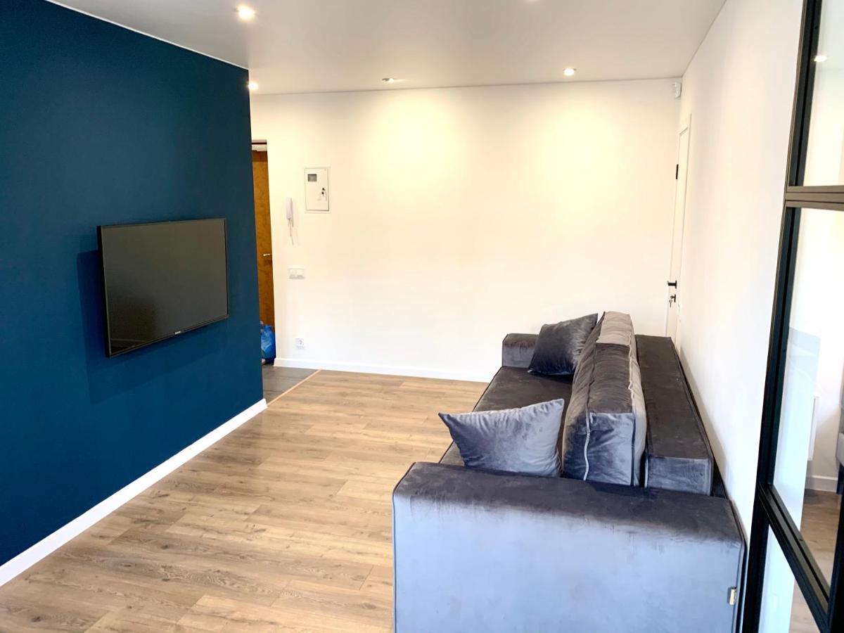 Navy City Center Apartment Двокімнатні Апартаменти В Центрі Міста 波尔塔瓦 外观 照片