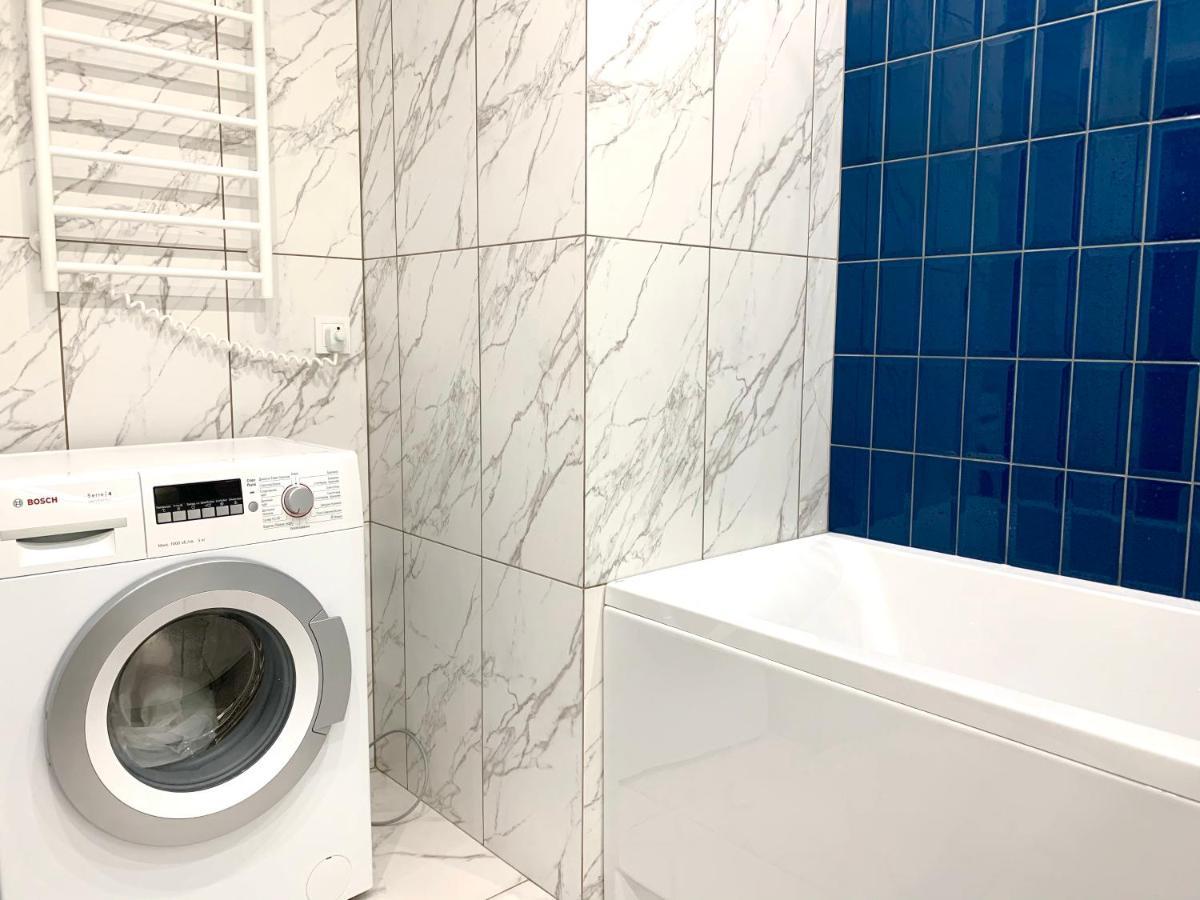 Navy City Center Apartment Двокімнатні Апартаменти В Центрі Міста 波尔塔瓦 外观 照片